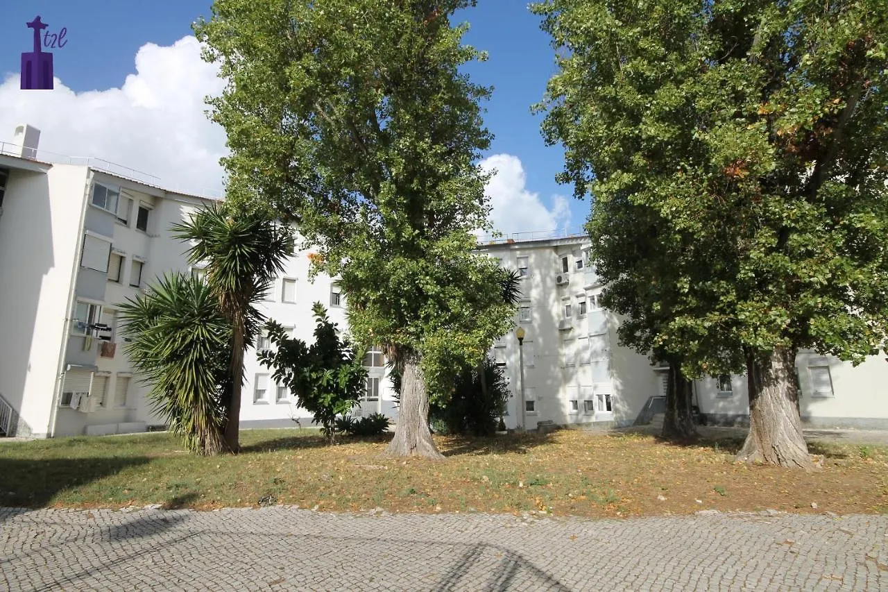 Lisbon South Apartment